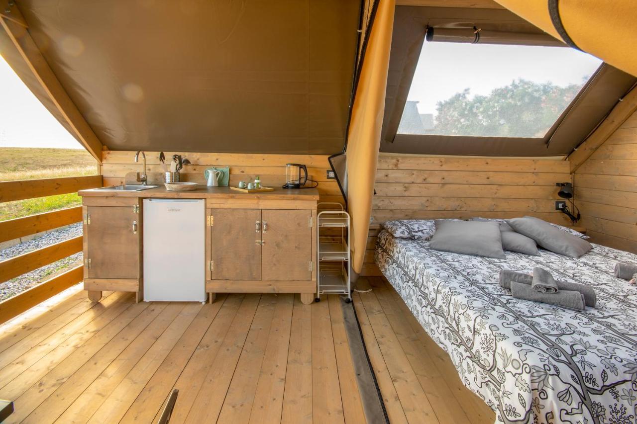 Glamping Debbiare Ξενοδοχείο Riparbella Εξωτερικό φωτογραφία
